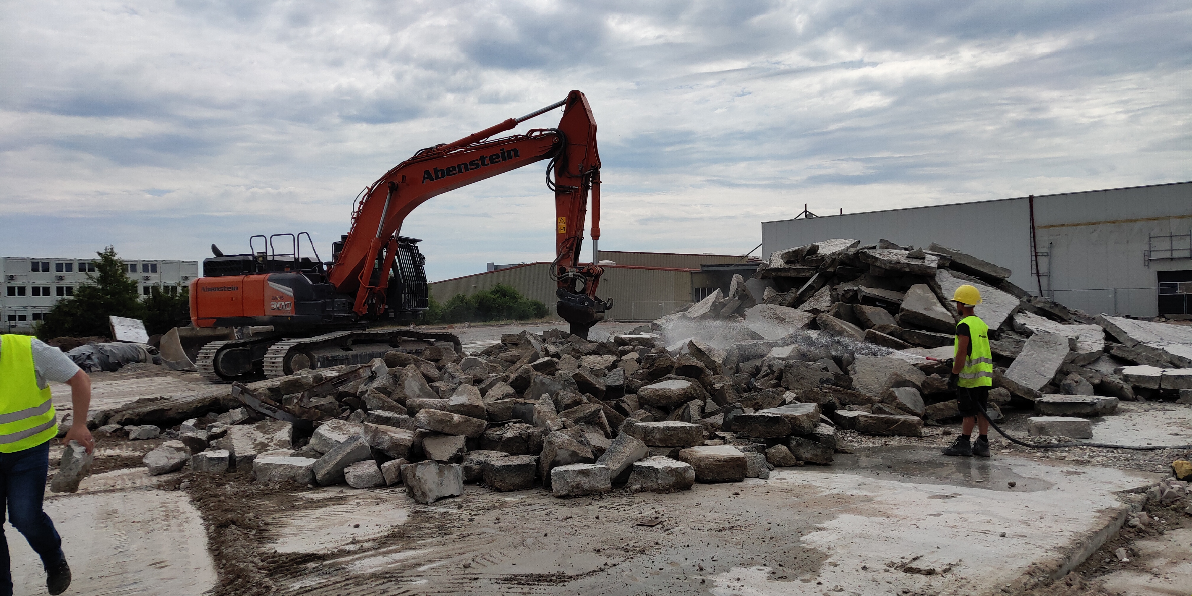 SFB-Rec Kran auf Baustelle